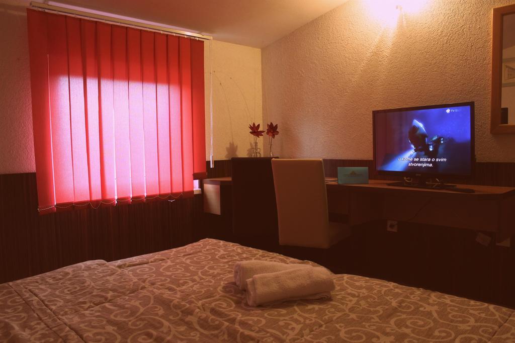 Hotel Piramida Sunca Visoko Room photo